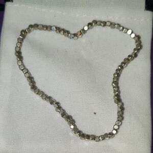 Stretchy Silver Cube Women's Bracelet